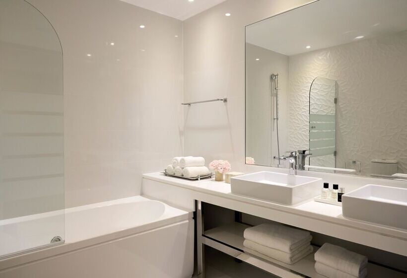 Полулюкс, Pomegranate Wellness Spa