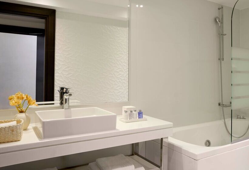 Family Suite, Pomegranate Wellness Spa