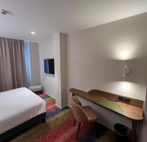 اتاق پرستیژ, Mercure Fribourg Centre Remparts