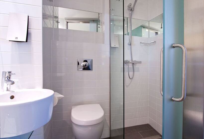 Семейный Номер, Sleeperz Hotel Newcastle