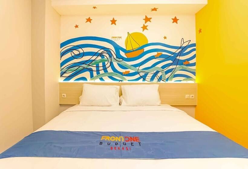 Номер Deluxe, Front One Budget Bekasi