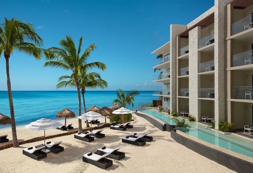 Apartament Junior Suite Club z widokiem na morze, Dreams Cozumel Cape Resort & Spa