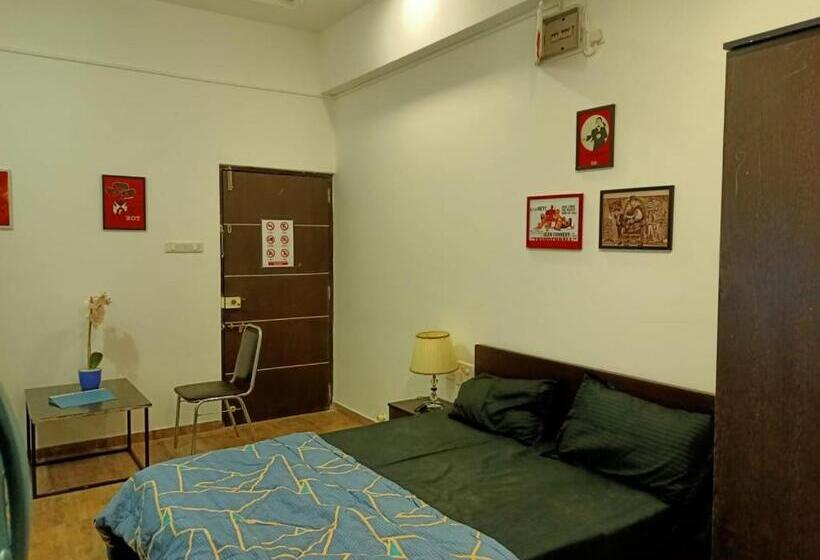 Студио Стандарт с Балконом, Ivy Pali Studio Rooms , Dhokshet