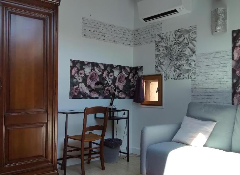 침실 2개 아파트, Espace Beléverte Bussière 1 Tamaris Appartement Meublé De 2 Chambres