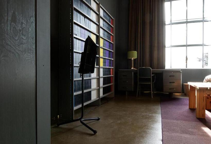 标准间, Piet Hein Eek