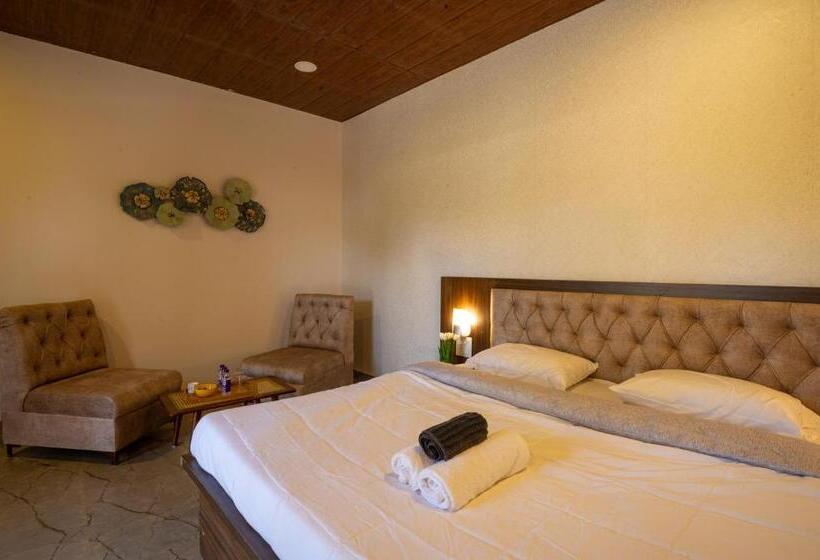 Номер Deluxe Кровать Кинг, Takshshila Park And Resorts