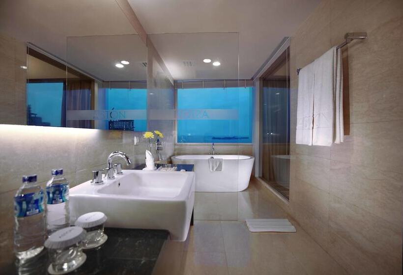 Президентский Люкс, Aston Makassar Hotel & Convention Center