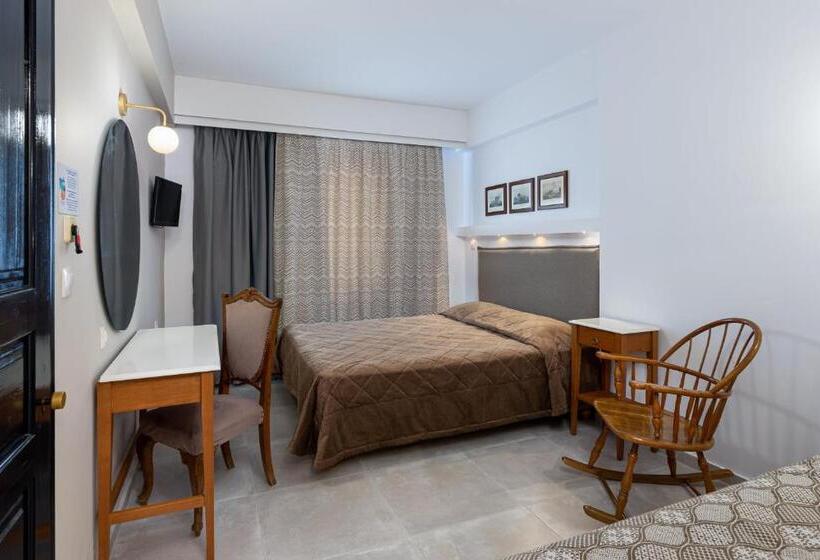 اتاق ساده سه‌ نفره, Residence Villas by Estia