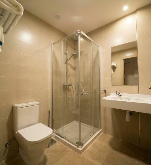 Номер Стандарт, Hostal Martínez