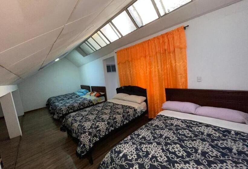 패밀리 룸, Hostal El Rio