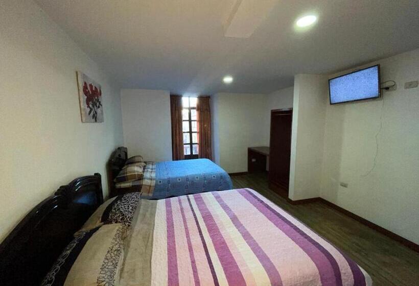 클래식 4인 룸, Hostal El Rio