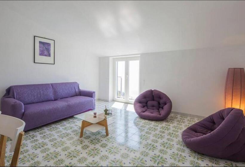 オーシャンビューデラックスルーム, Casa Flora B&b