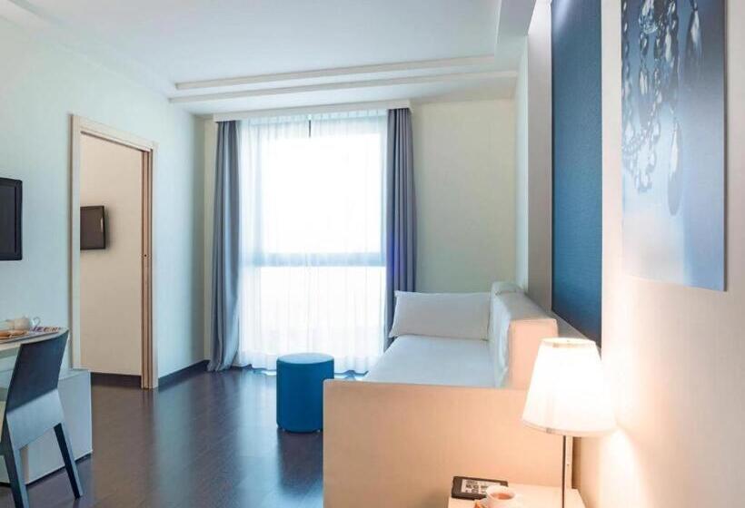 Семейный Номер Вид на Сад, An Hotel Milano Melegnano