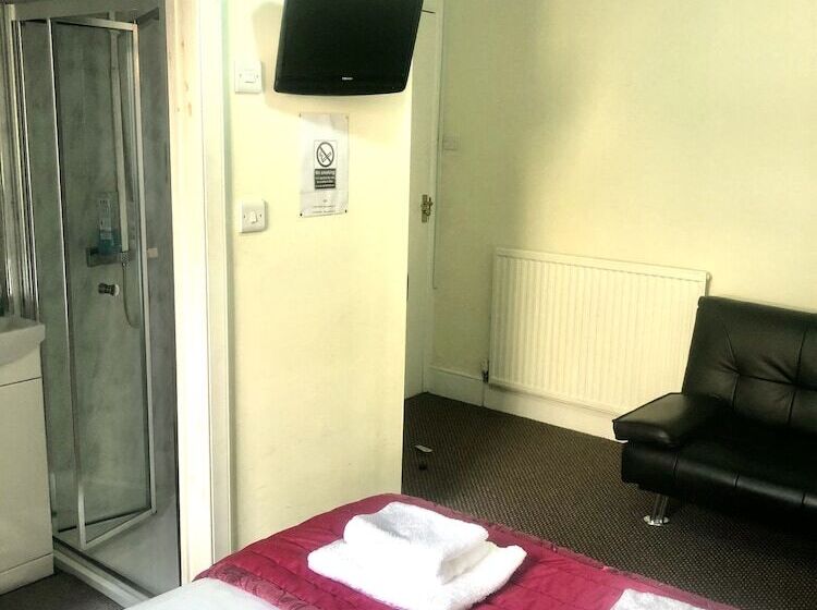 Номер Стандарт, Dalry Guesthouse