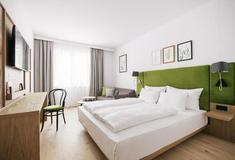 스탠다드 스튜디오, Bio Hotel Schani Wienblick