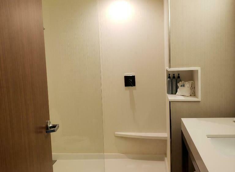 Стандартный Номер Кровать Кинг, Courtyard By Marriott Battle Creek