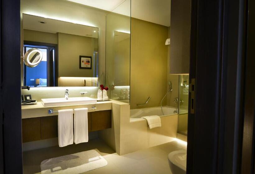 Номер Superior, 72 Sharjah Waterfront