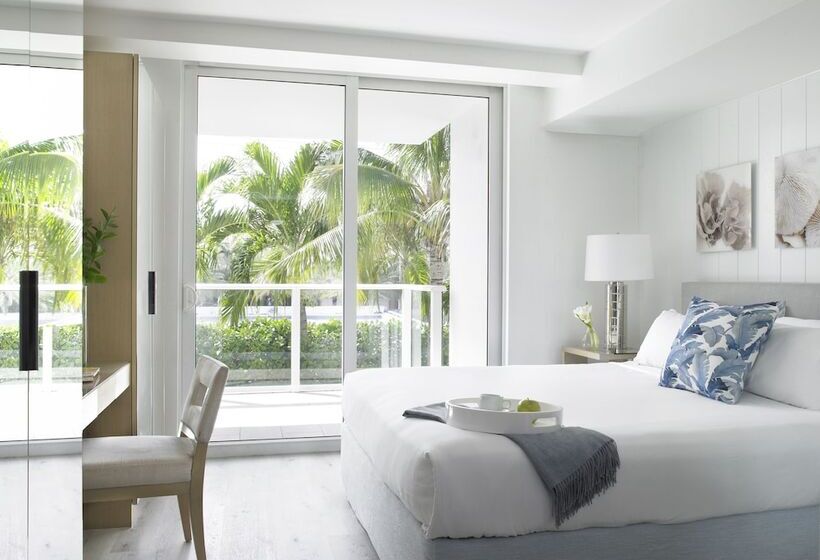 스위트, Grand Beach Hotel Surfside
