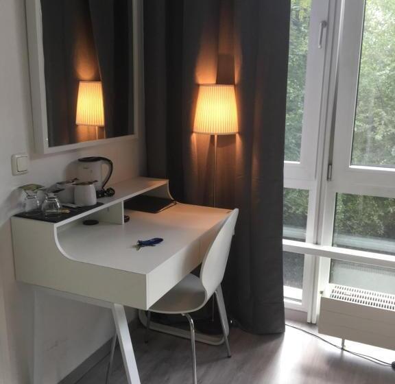 اتاق استاندارد, Midi Inn Parkhotel Mitte