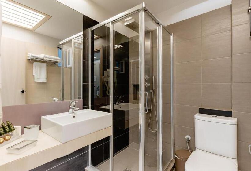 Номер Superior Вид на Сад, Palm Beach Hotel Apartments