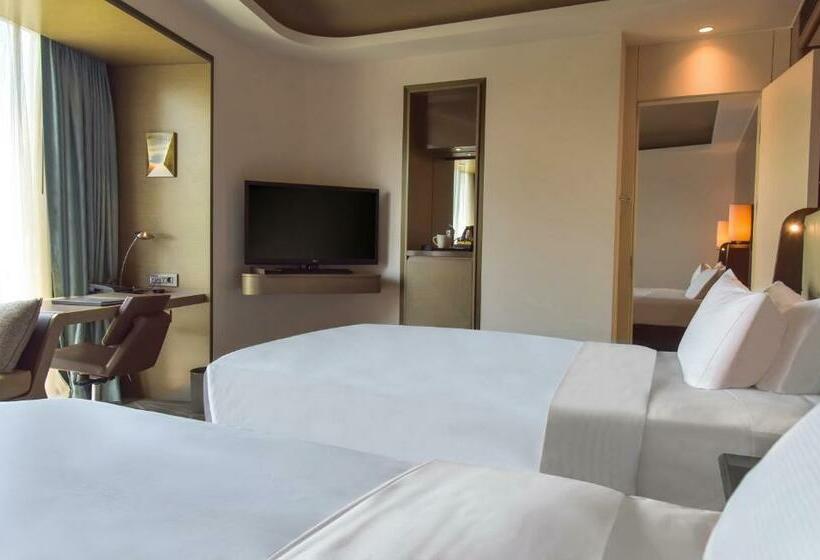 家庭间, Hilton Istanbul Kozyatagi