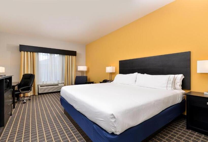 מיטת קינג בסוויטה, Fairfield Inn & Suites By Marriott Fort Walton Beach Hurlburt Area