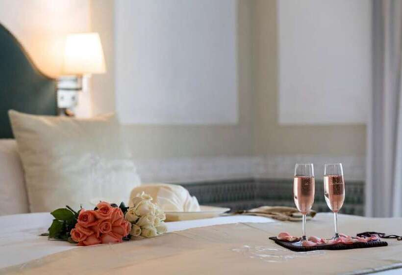 سوئیت پریمیوم, Palais Faraj Suites & Spa