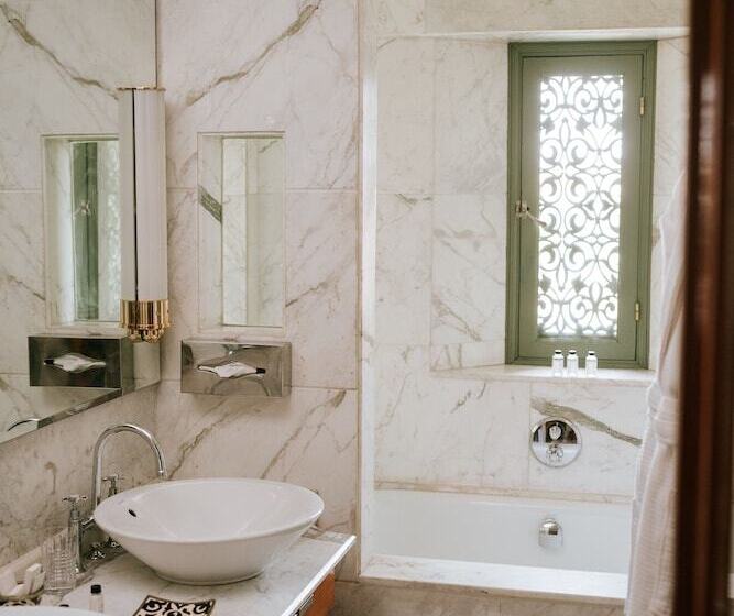 سوئیت رویال, Palais Faraj Suites & Spa