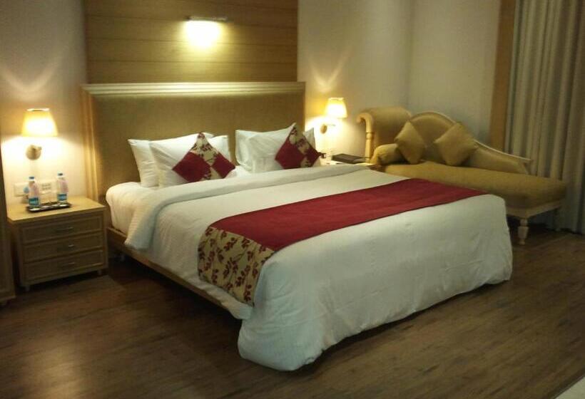 总统套房, Royal Orchid Central Shimoga