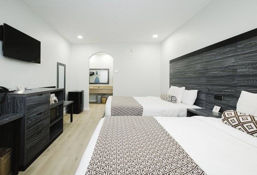 Номер Стандарт, Sapphire Inn And Suites