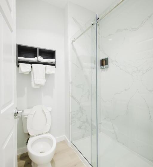 Номер Стандарт, Sapphire Inn And Suites