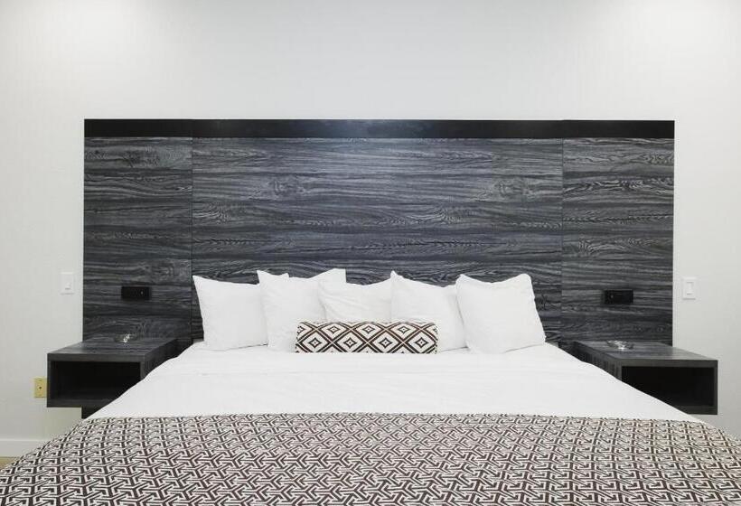 Стандартный Номер Кровать Кинг, Sapphire Inn And Suites