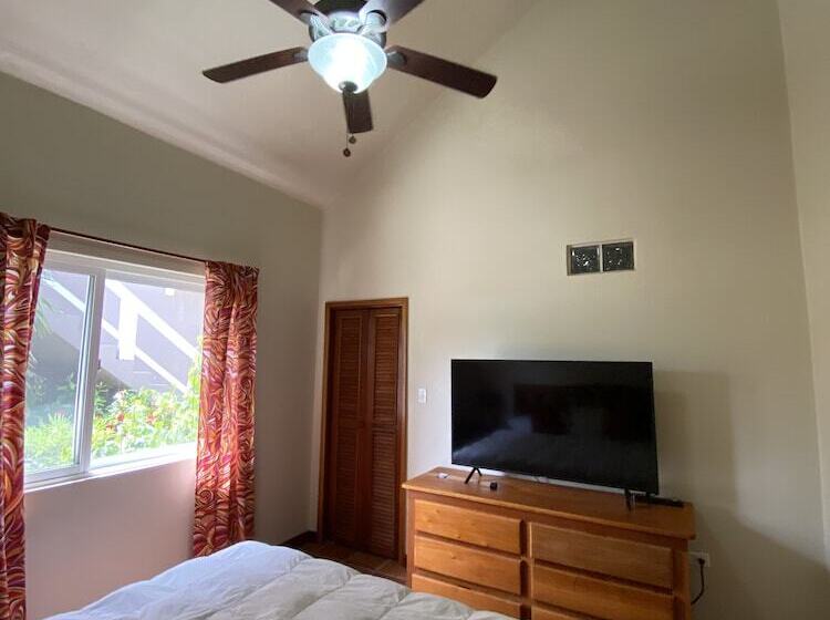 Люкс Superior Вид на Море, Sapphire Beach Resort
