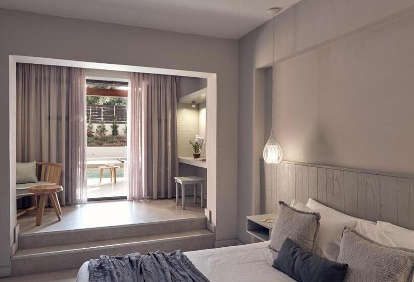 Полулюкс, Castelli Hotel Adults Only
