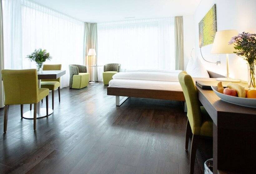 Номер Deluxe, Mercure Chur City West
