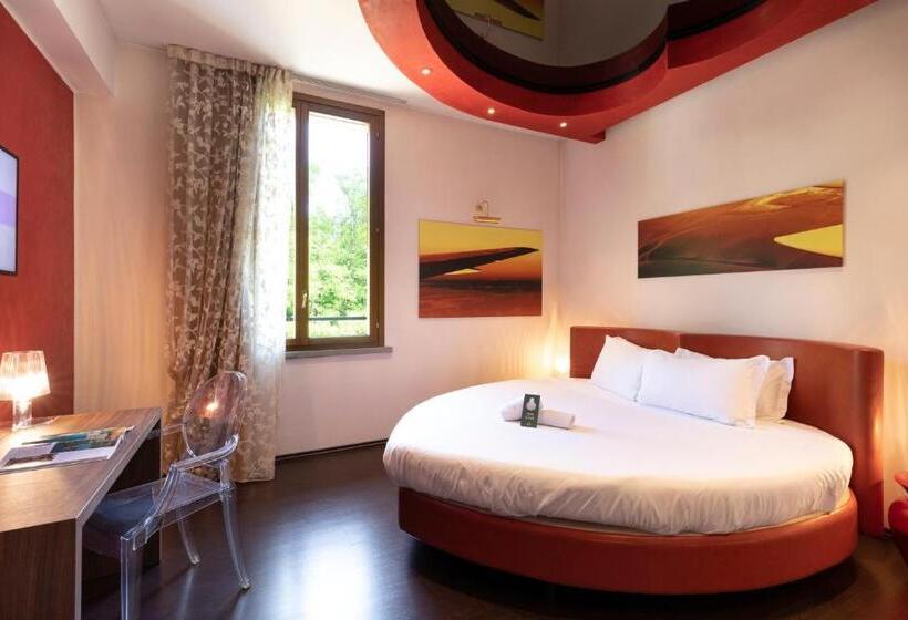 Номер Deluxe, B&b Hotel Malpensa Lago Maggiore