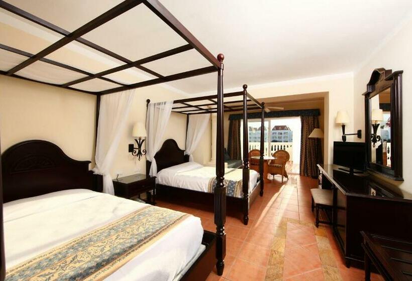 سوییت جونیور با چشم‌انداز دریا, Bahia Principe Grand Jamaica - All Inclusive