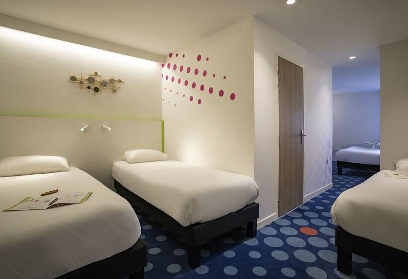 Family Suite, Ibis Styles Fougeres
