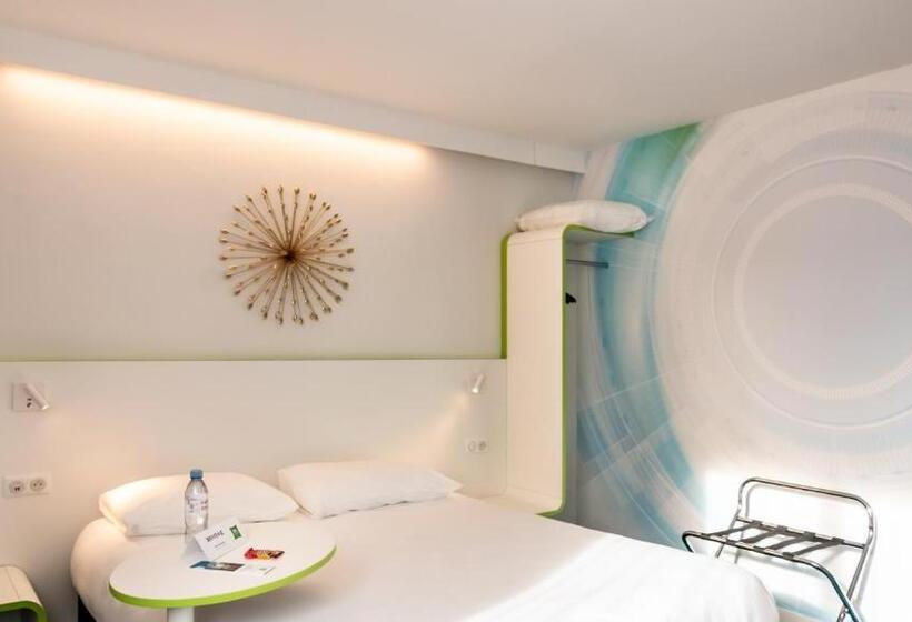 Номер Премиум, Ibis Styles Fougeres