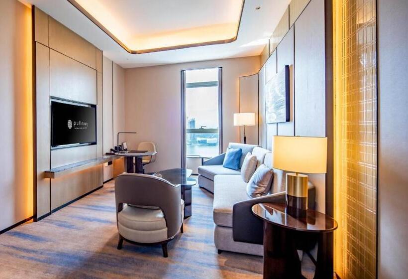Люкс Deluxe Кровать Кинг, Pullman Suzhou Taicang
