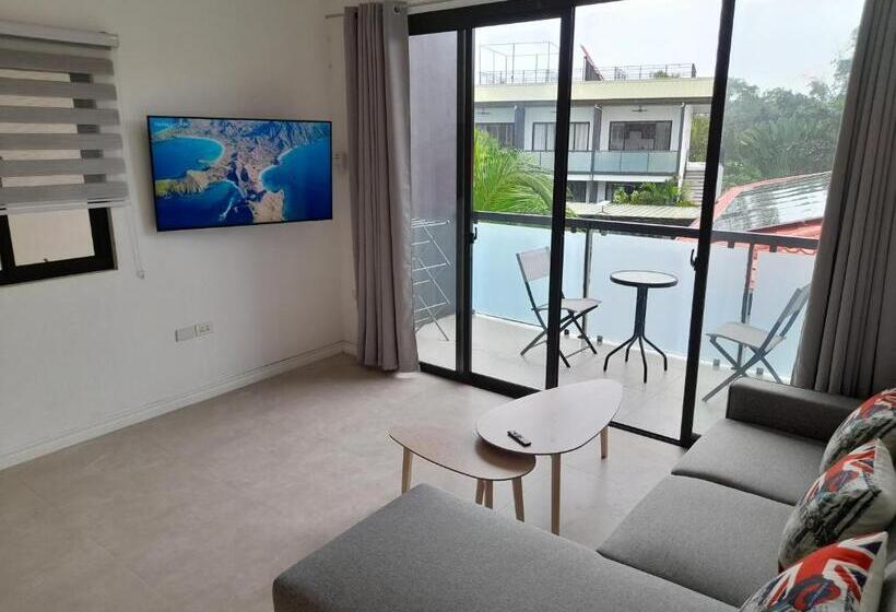 Люкс Вид на Бассейн, Bohol Jewel Resort