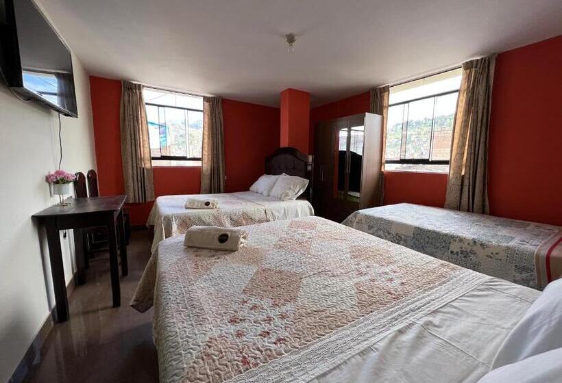 Habitación Triple Clásica, Antara Hostal