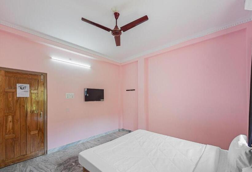 Трехместный Номер Классика, Oyo 87147 Welcome Stays