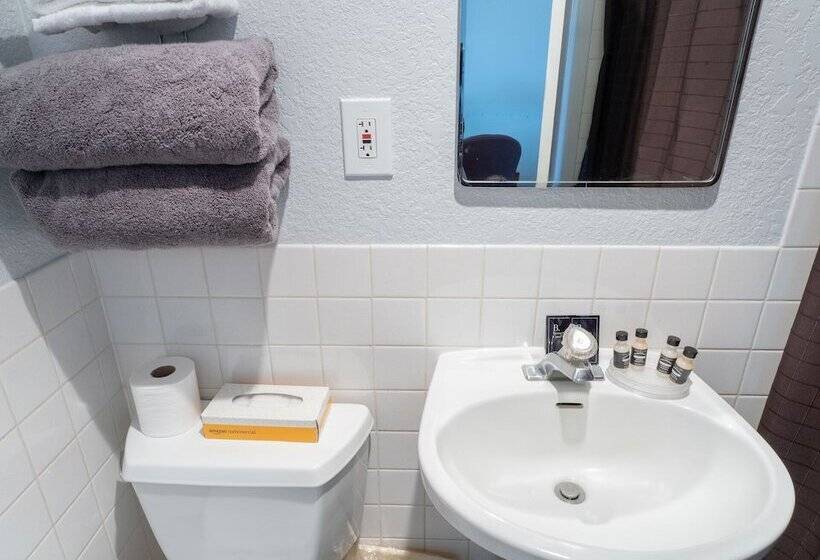 Апартаменты 1 Спальня, Siesta Motel Colfax Wa