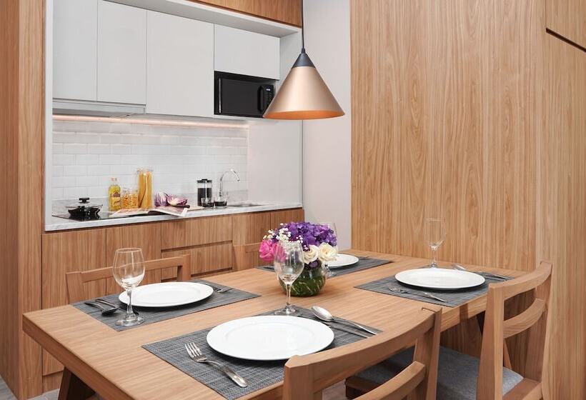 דירת דלוקס 2 חדרי שינה, Citadines Sudirman Jakarta
