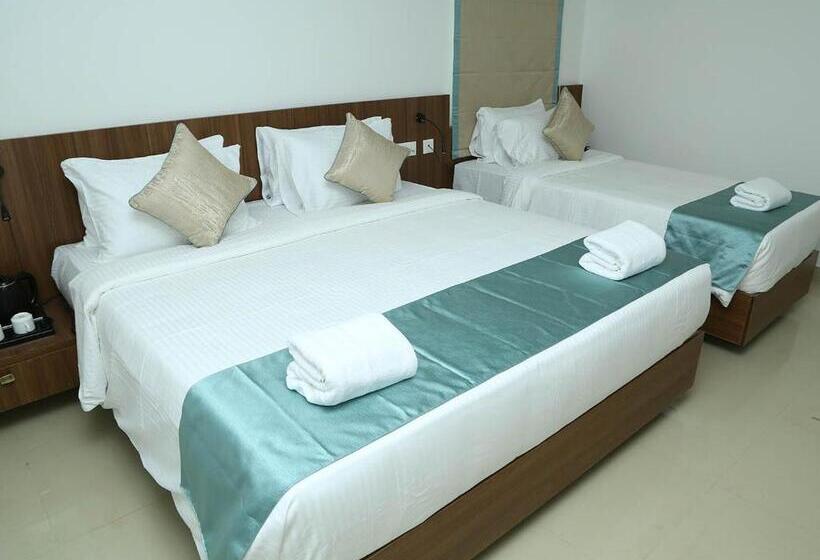 패밀리 룸, Coral Residency