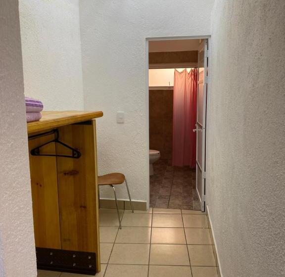 اتاق لوکس با تخت بزرگ, Casa Leonor