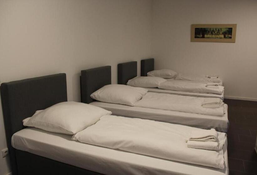 4인용 스탠다드 룸, David S Hostel