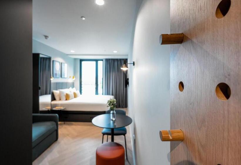 스탠다드 스튜디오, Staycity Aparthotels Dublin City Quay