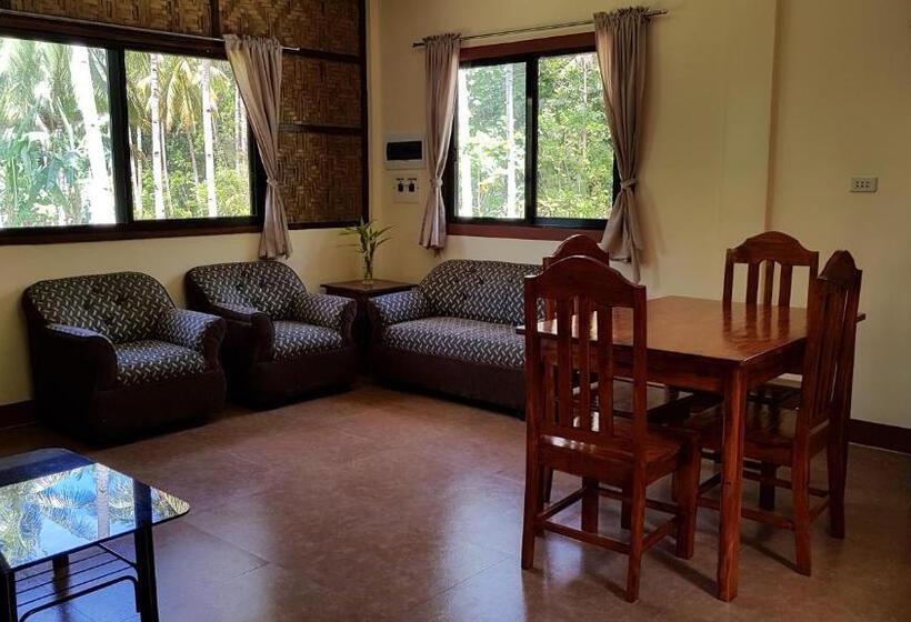 Студия Deluxe, Paco S Garden Home Stay